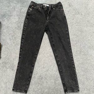 GARAGE Mom Jean Wash Out Black